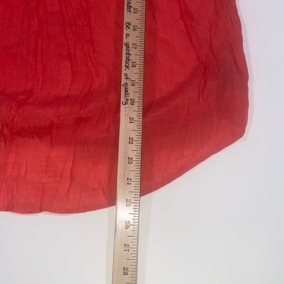 BY & BY Red Crochet Lace Neck Tie Blouse Women's Size L - Picture 4 of 6